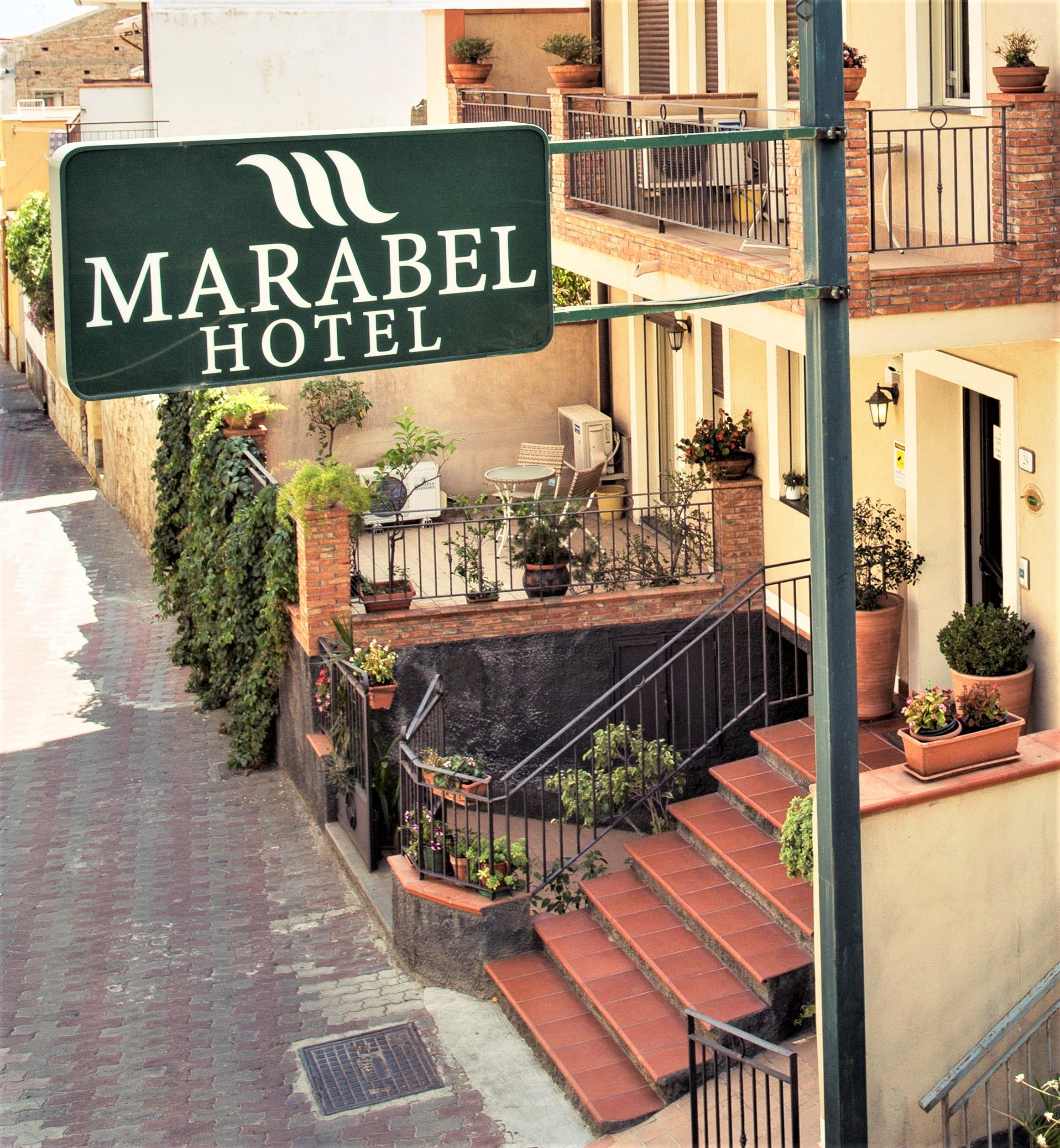 Hotel Marabel SantʼAlessio Siculo Extérieur photo